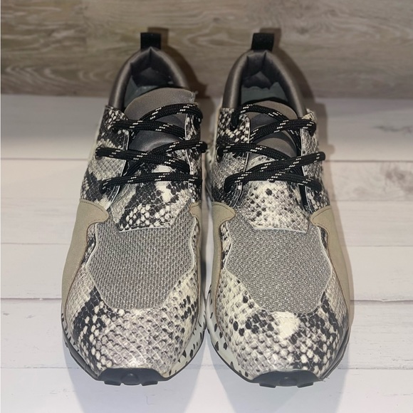 Steve Madden -  Size 6M CLIFF DAD SNEAKER - Picture 4 of 11